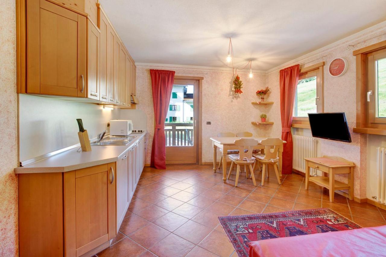 La Baitina App B Apartment Livigno Exterior photo