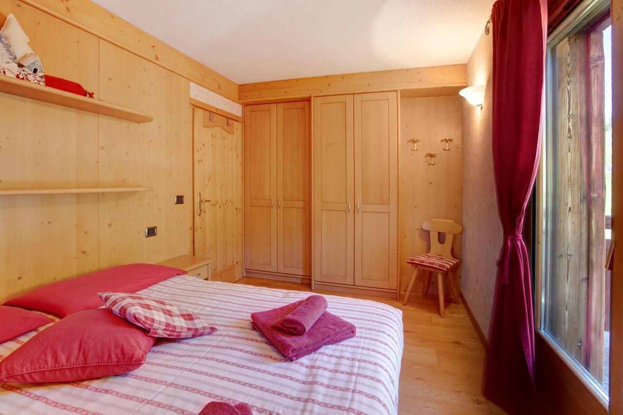 La Baitina App B Apartment Livigno Exterior photo