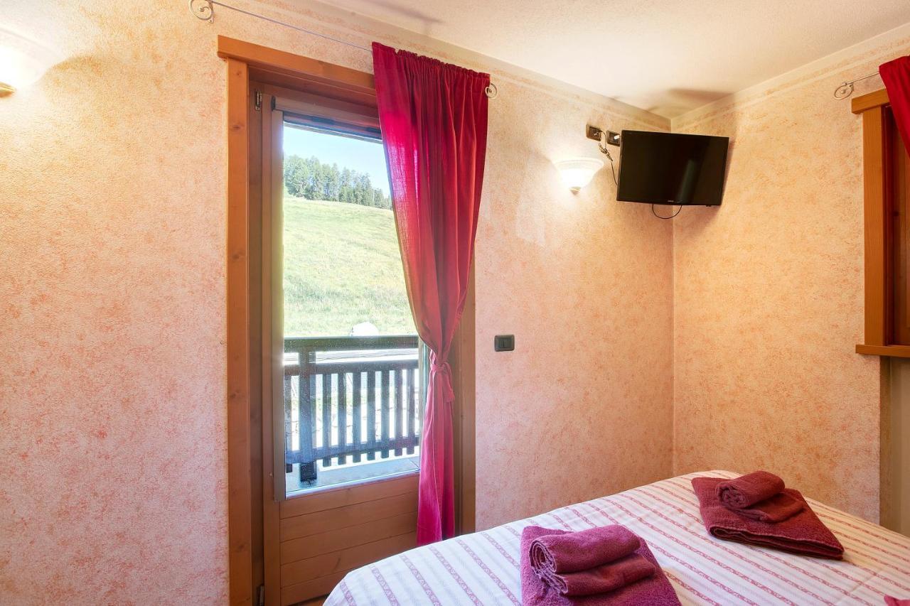 La Baitina App B Apartment Livigno Exterior photo
